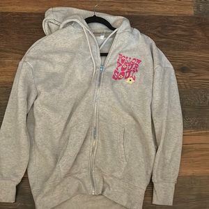 So glam zip of “follow your soul”